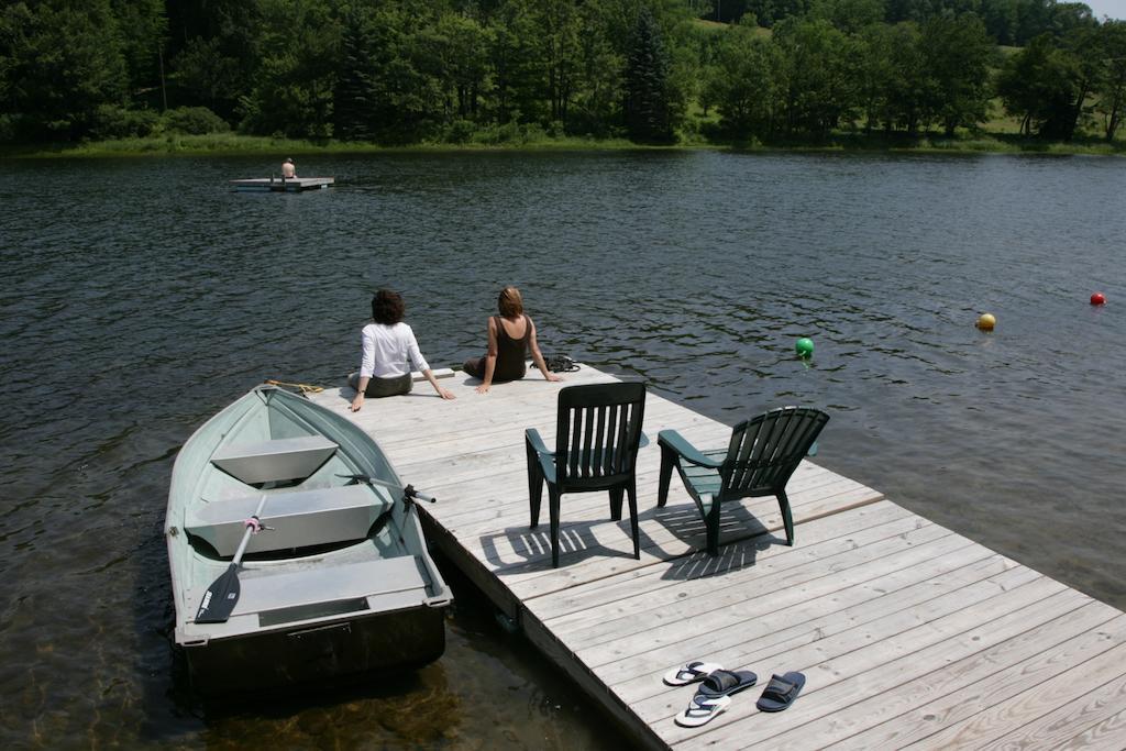 Inn At Starlight Lake & Restaurant Zewnętrze zdjęcie