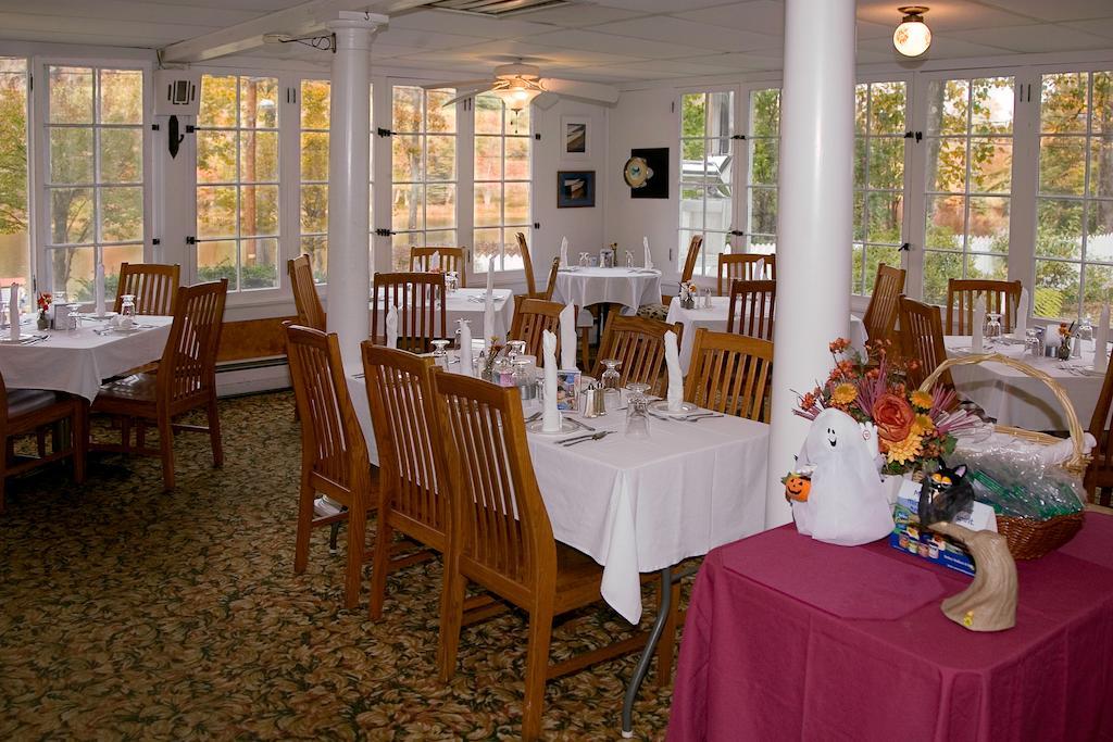 Inn At Starlight Lake & Restaurant Zewnętrze zdjęcie